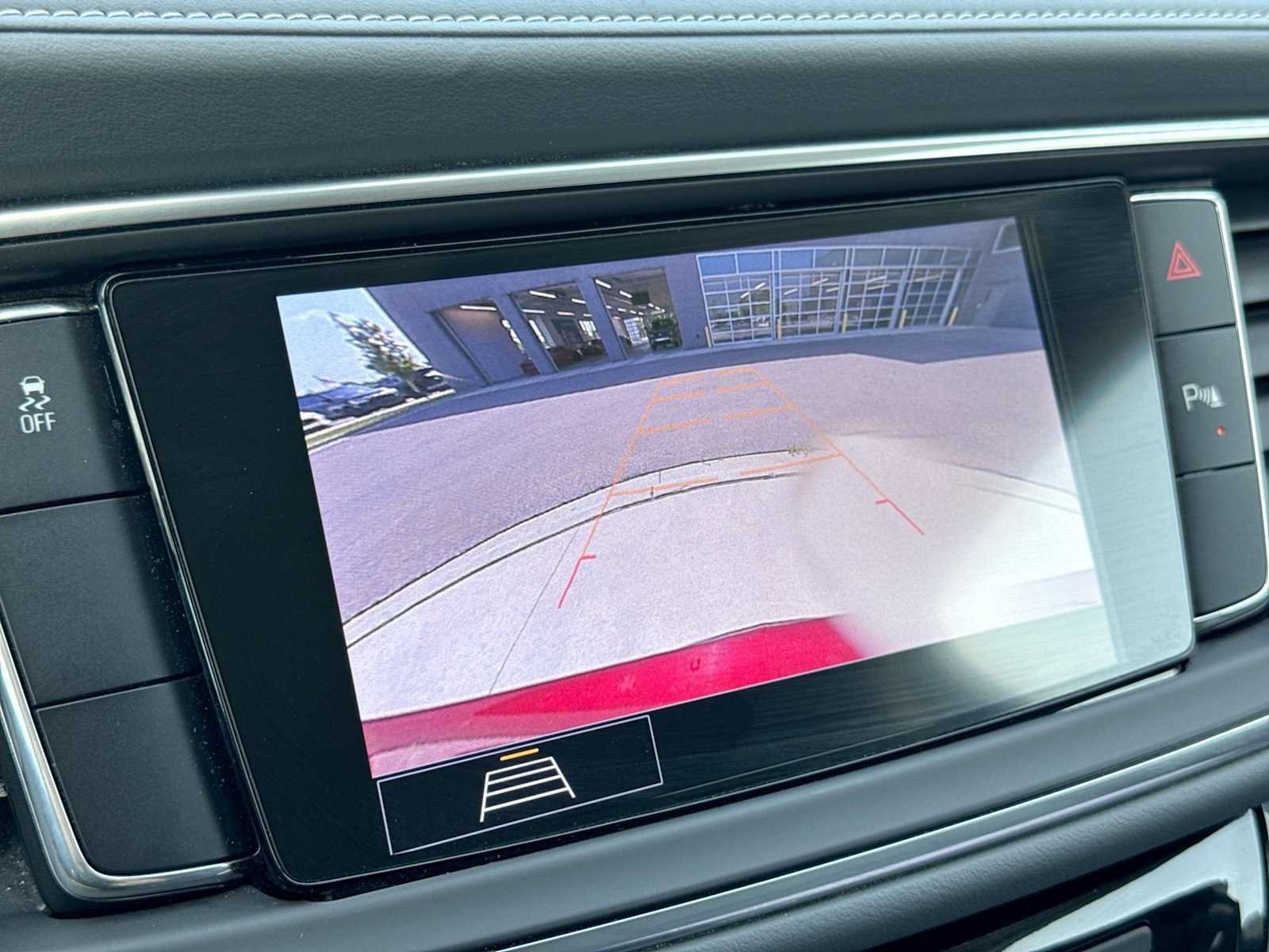 Used 2020 Buick Enclave Essence w/ LPO, Floor Liner Package FWD image 28