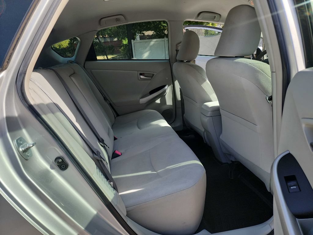 Used 2014 Toyota Prius Two FWD image 26