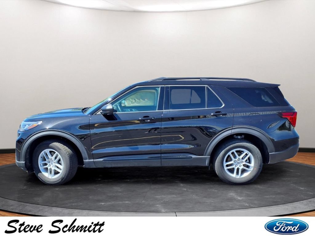 New 2026 Ford Explorer Active AWD/4WD image 2