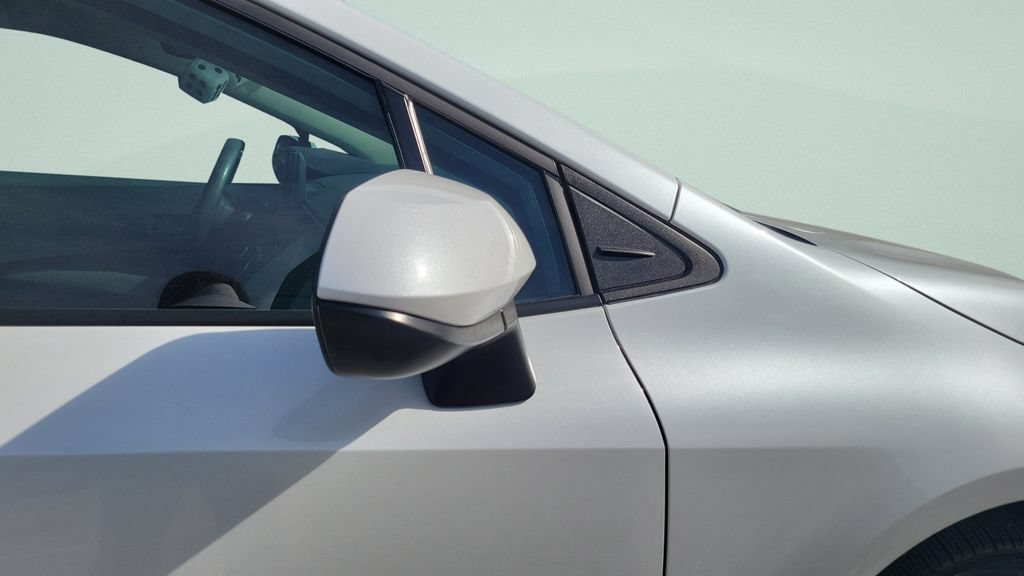 Certified 2025 Toyota Corolla LE FWD image 32