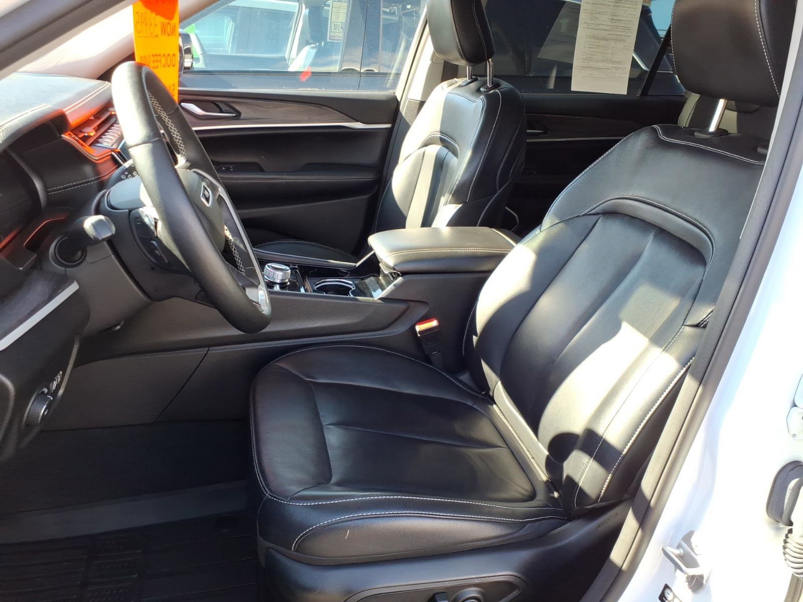 Used 2022 Jeep Grand Cherokee L Limited image 7