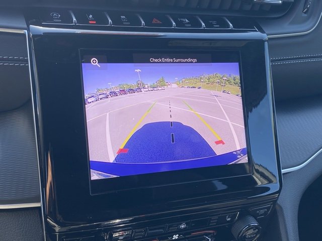 New 2025 Jeep Grand Cherokee L Laredo w/ Luxury Tech Group I image 3