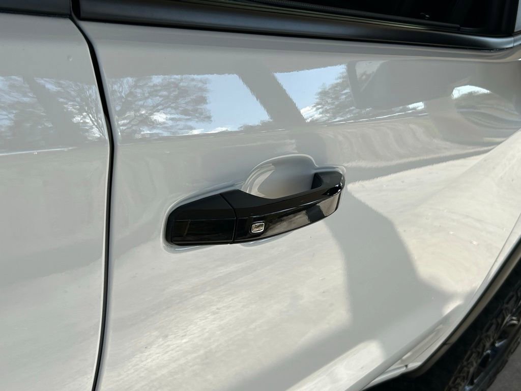 Used 2023 Chevrolet Silverado 1500 ZR2 w/ ZR2 Bison Edition image 40