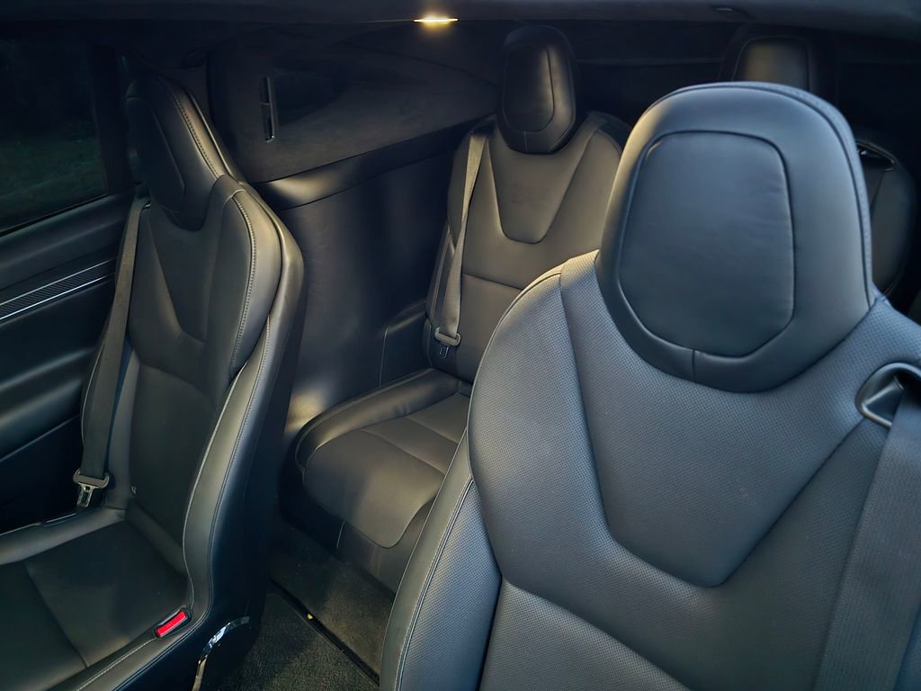 Used 2022 Tesla Model X Plaid image 41