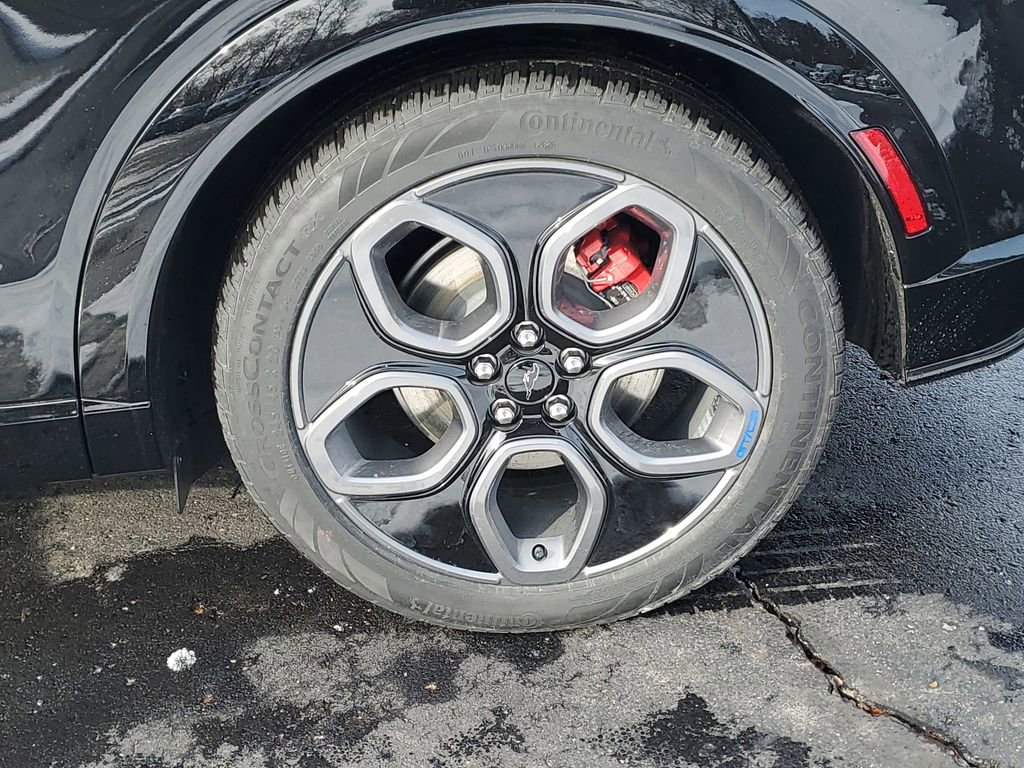 New 2026 Ford Mustang Mach-E GT image 39