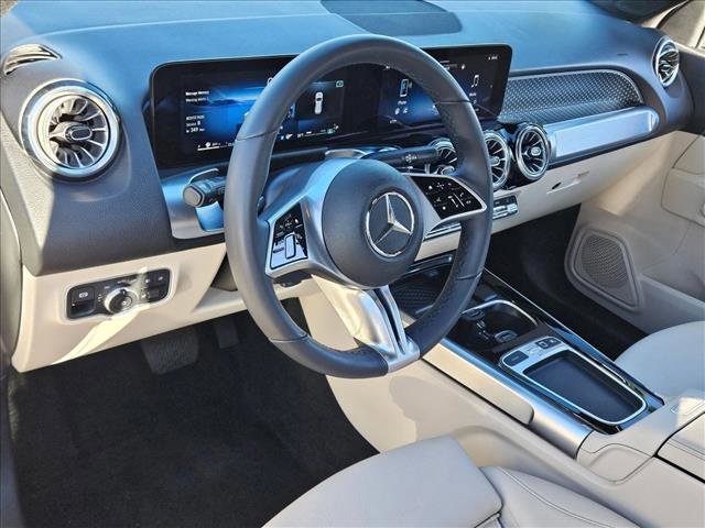 Used 2025 Mercedes-Benz GLB 250 image 10