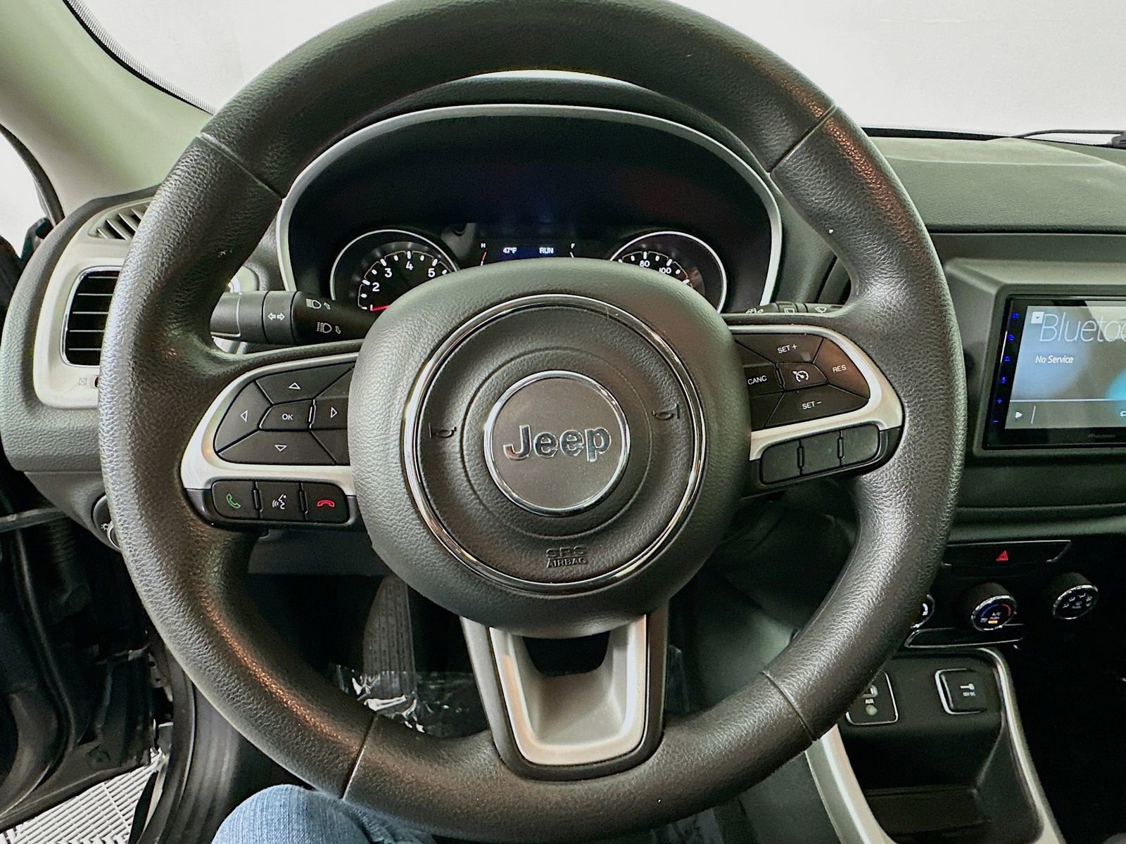 Used 2018 Jeep Compass Sport image 13