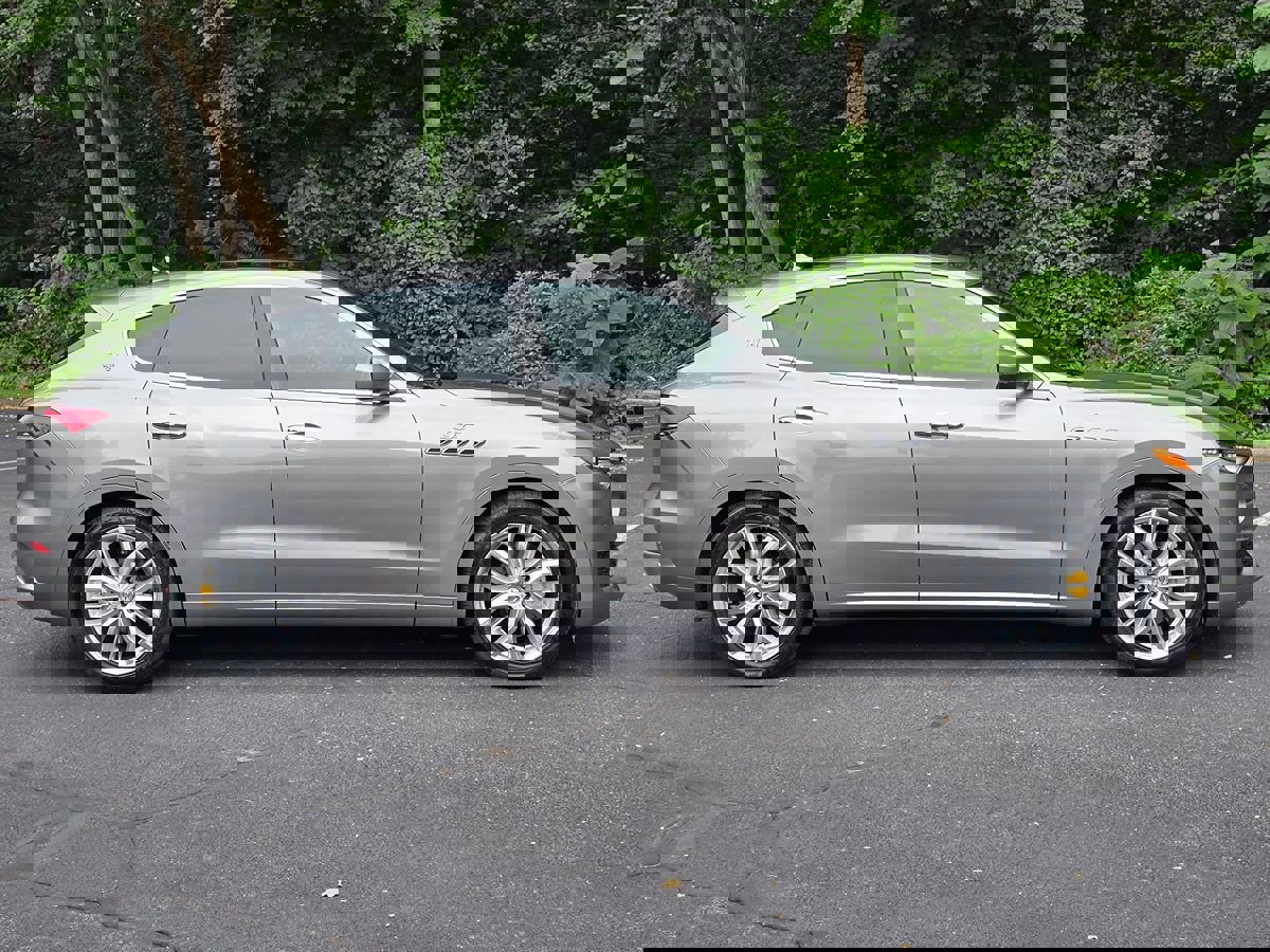 Used 2022 Maserati Levante GT image 7