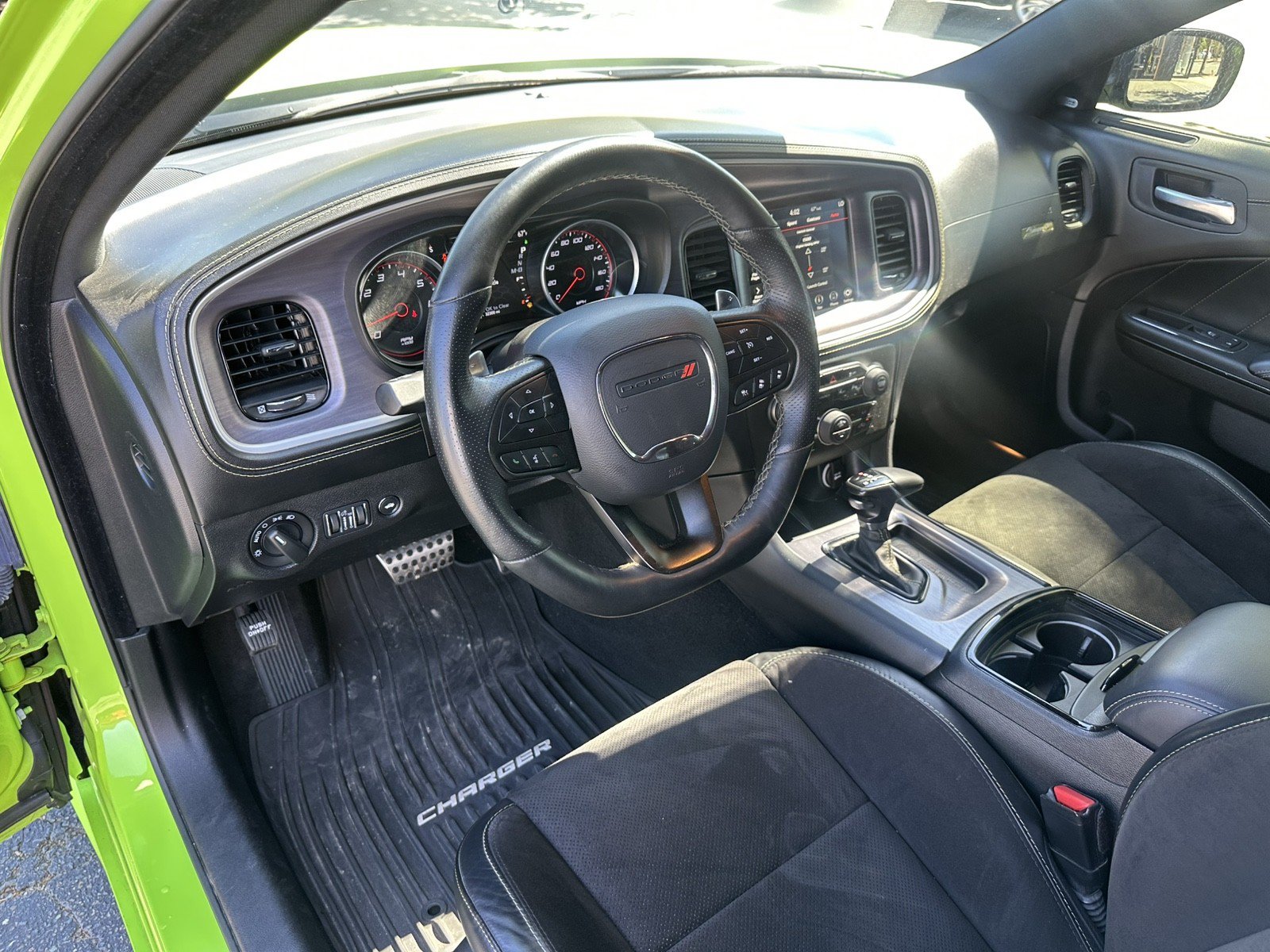 Used 2023 Dodge Charger Scat Pack RWD image 19