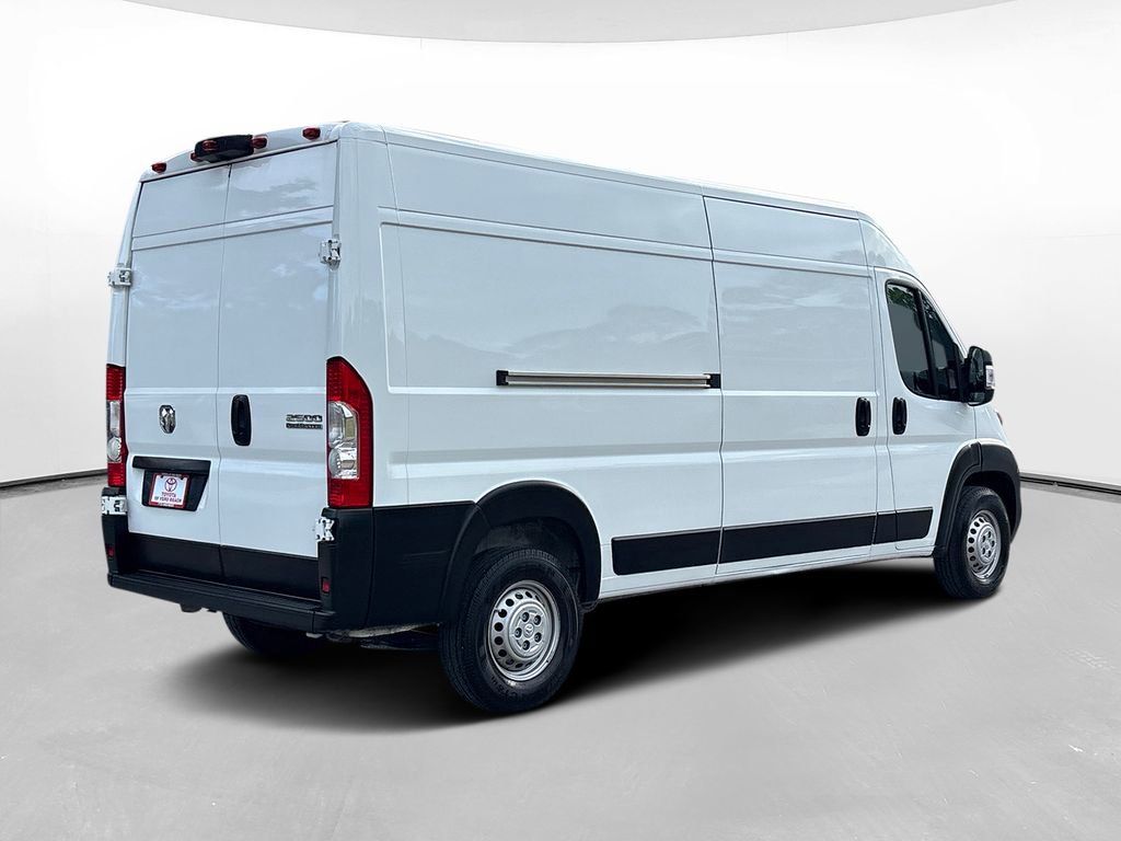 Used 2024 RAM ProMaster 2500 w/ Convenience Group FWD image 5