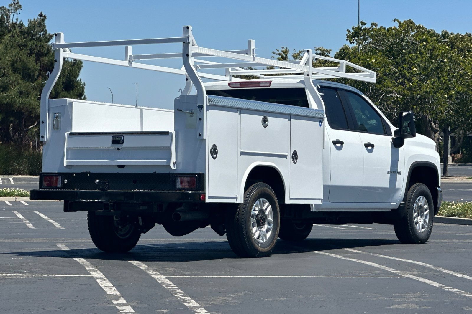 New 2026 Chevrolet Silverado 2500 W/T w/ WT Convenience Package RWD image 4