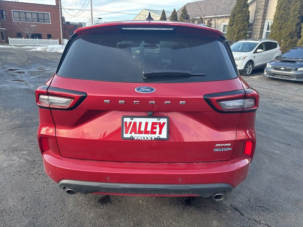 Certified 2023 Ford Escape ST-Line w/ Tech Pack #1 image 11