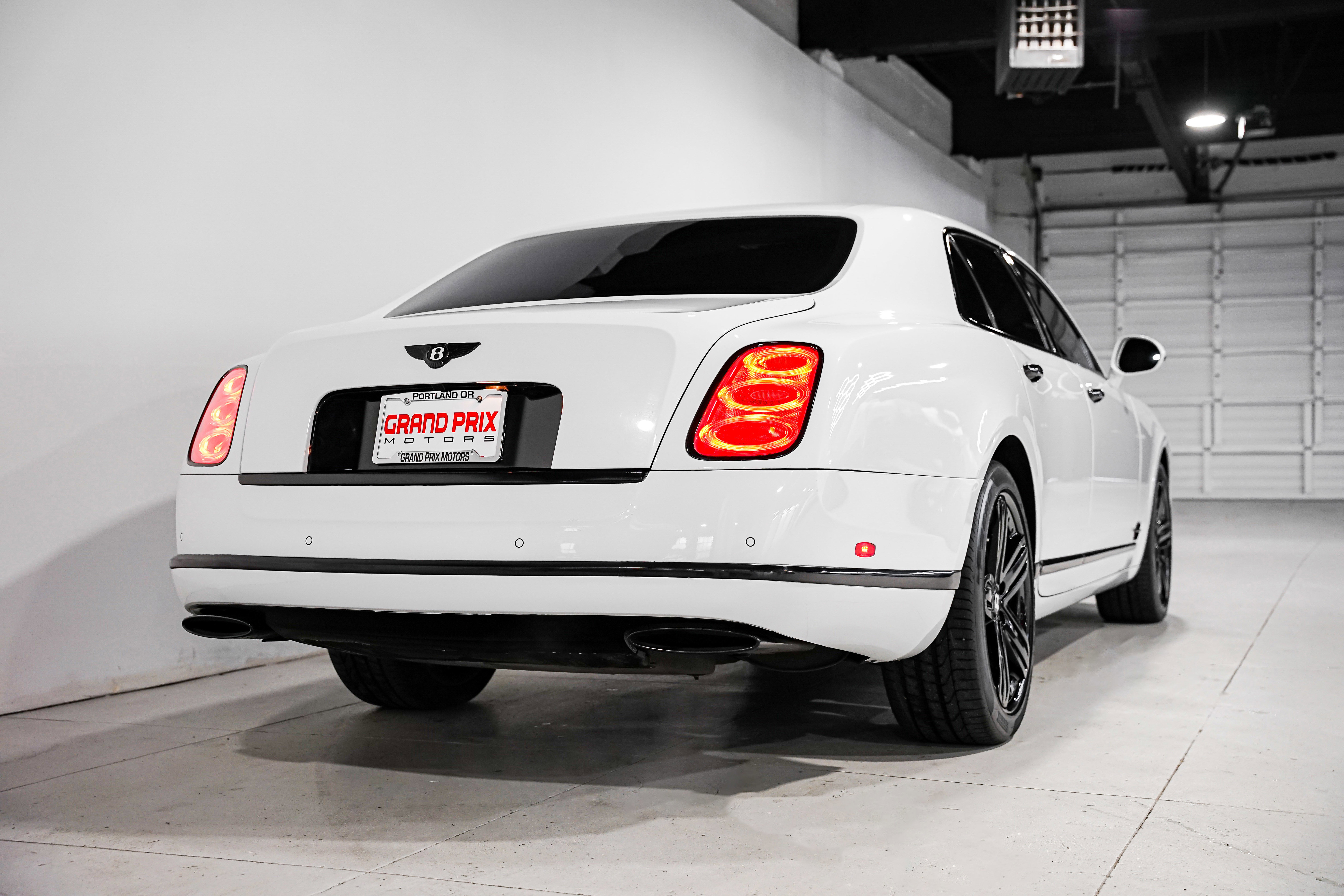 Used 2012 Bentley Mulsanne image 47