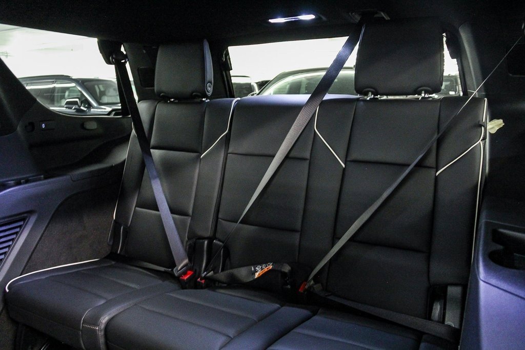 Used 2026 Cadillac Escalade Luxury image 18