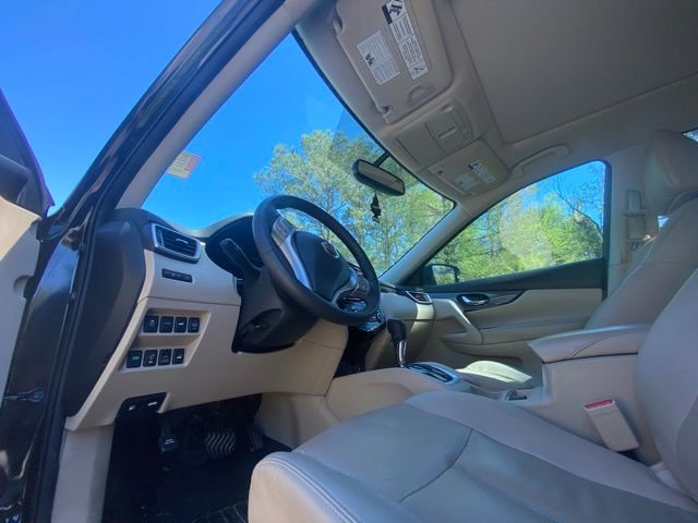 Used 2016 Nissan Rogue SL w/ SL Premium Package image 12