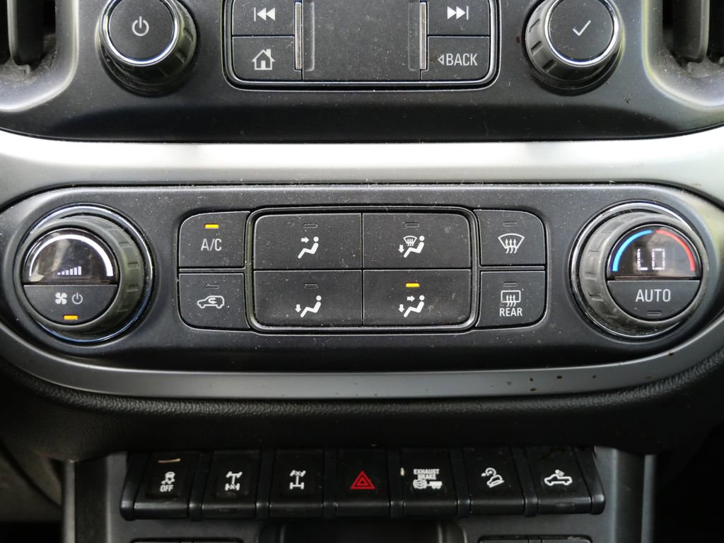 Used 2022 Chevrolet Colorado ZR2 AWD/4WD image 24
