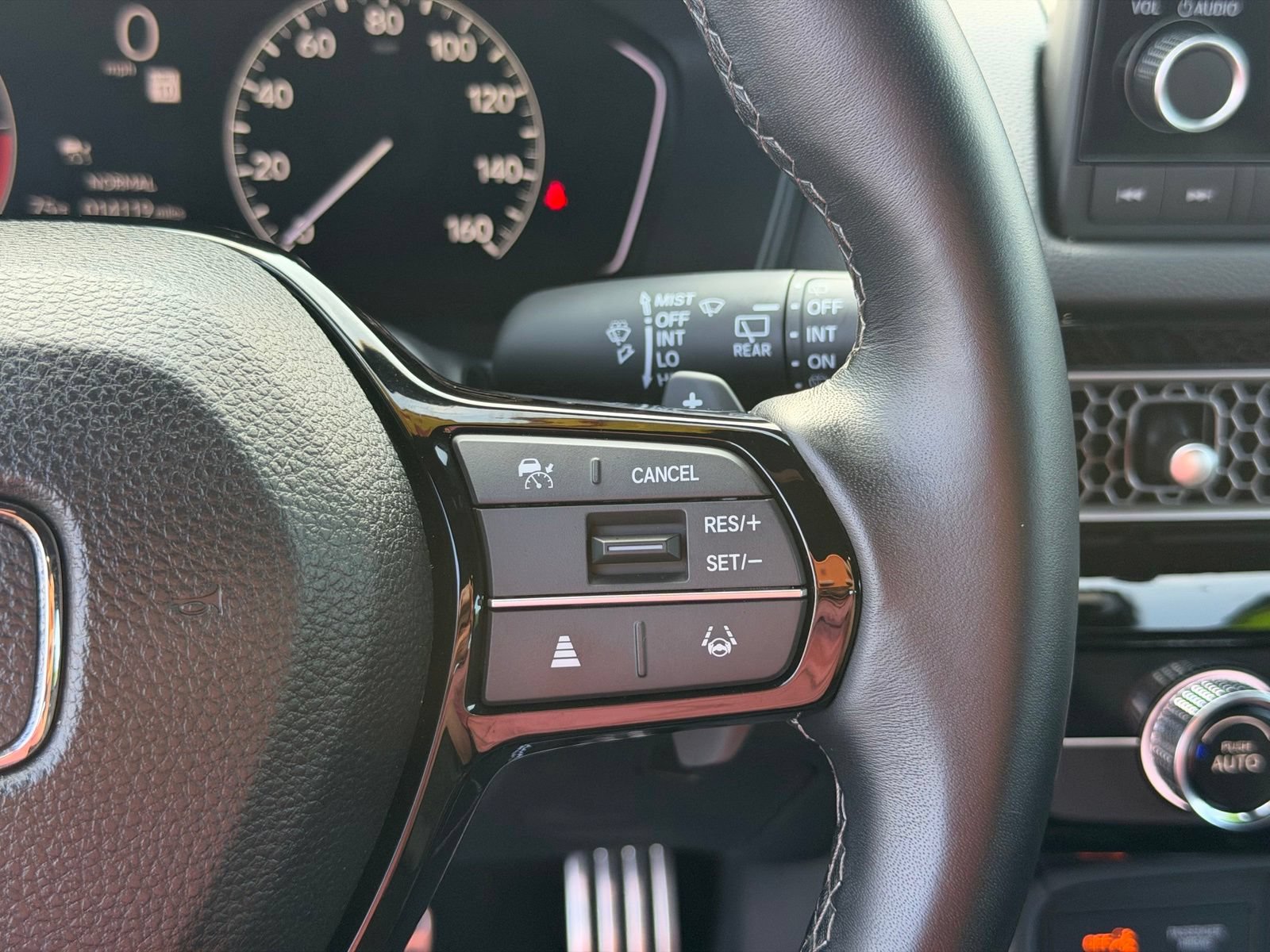 Used 2025 Honda Civic Sport image 18