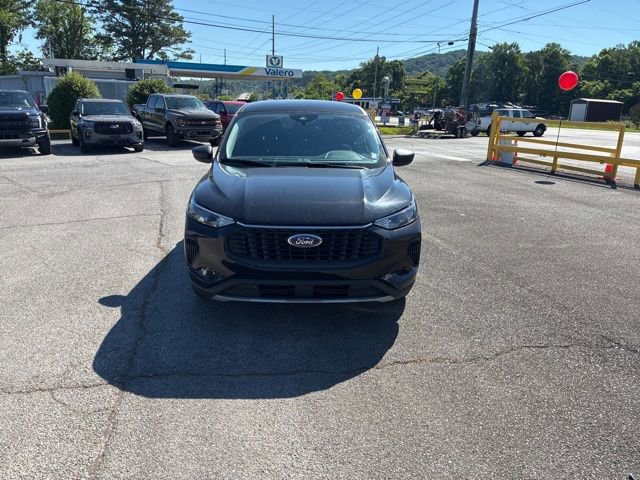 Used 2024 Ford Escape Active FWD image 4