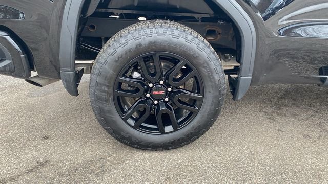 Used 2024 GMC Sierra 1500 Elevation image 11