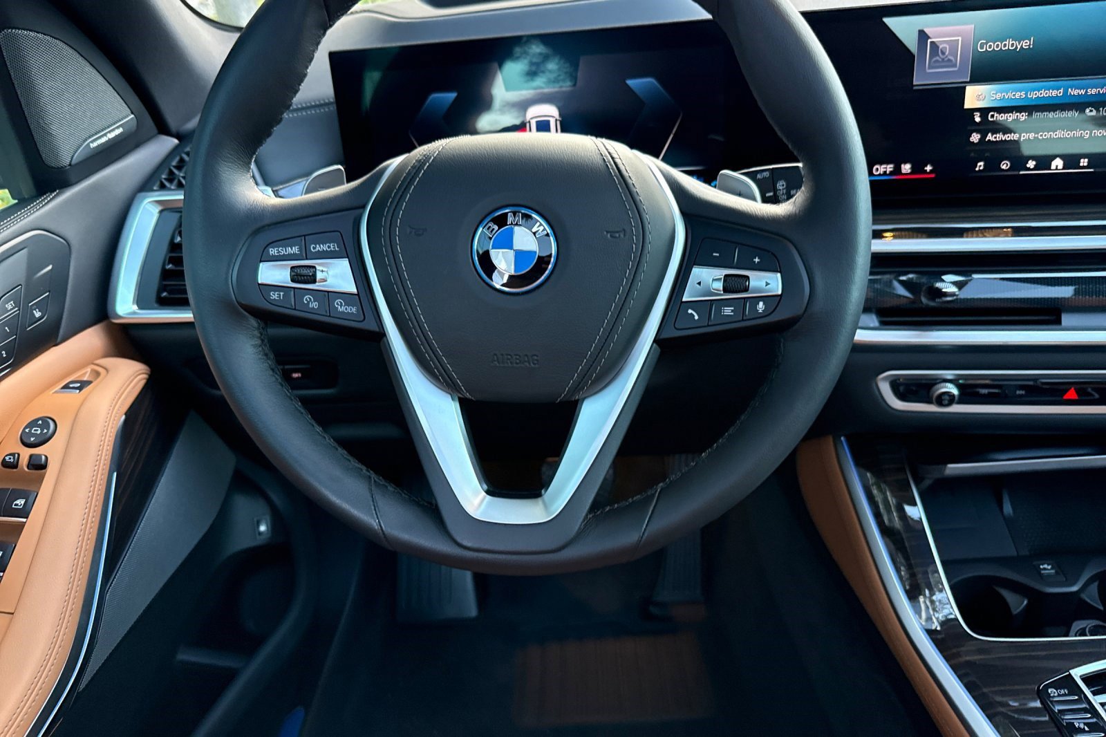 Certified 2024 BMW X5 xDrive50e w/ Premium Package image 18