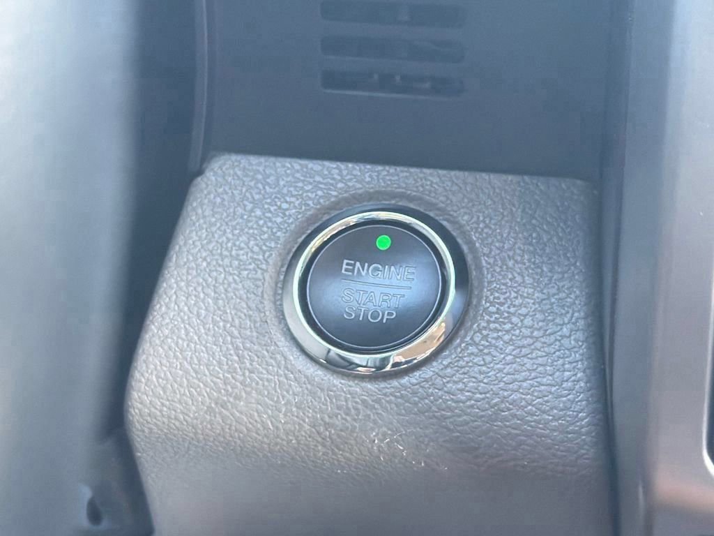 Used 2018 Ford F150 Lariat AWD/4WD image 35