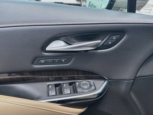 Certified 2025 Cadillac XT4 Premium Luxury FWD image 26