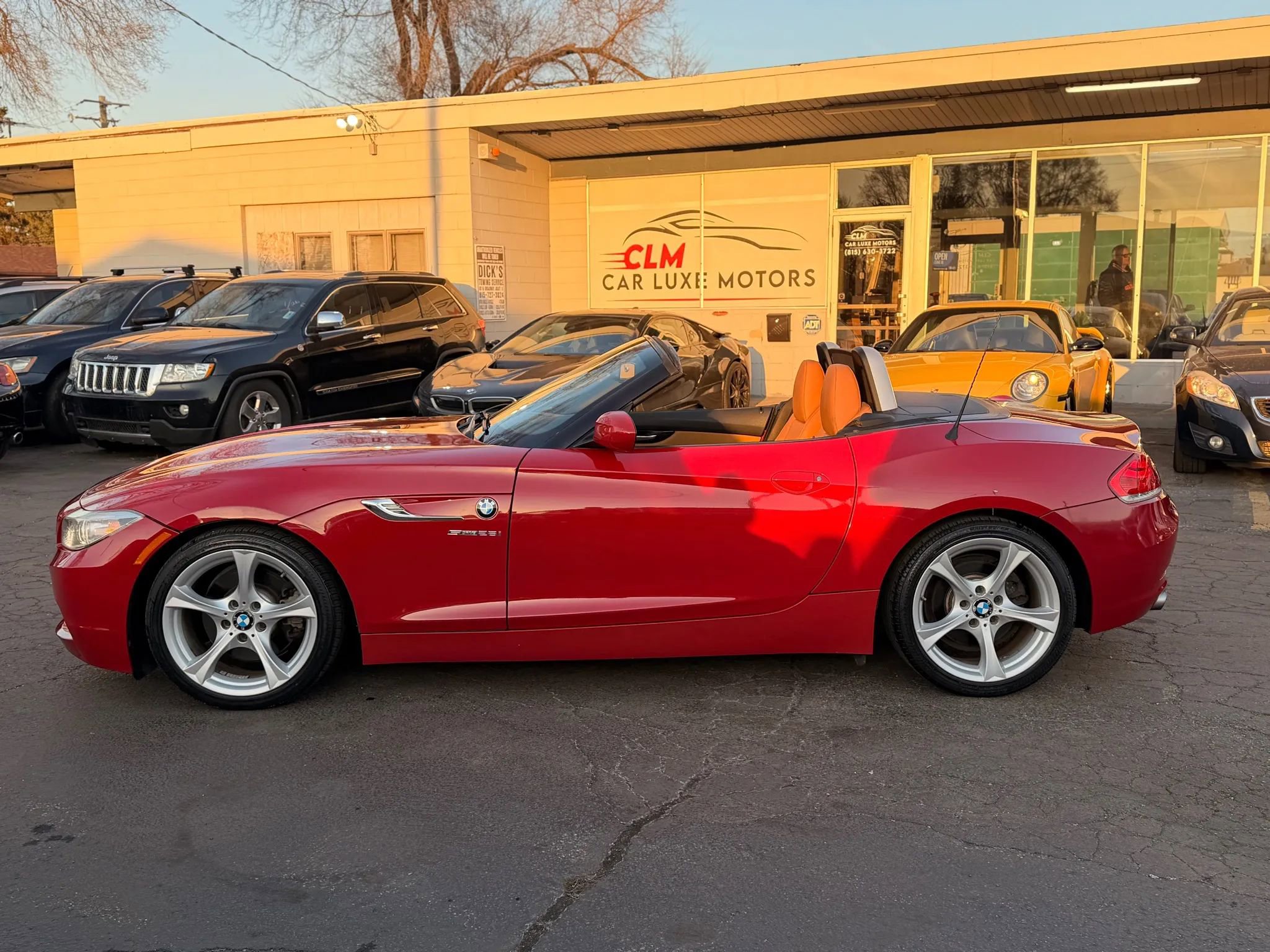 Used 2014 BMW Z4 sDrive28i RWD image 10