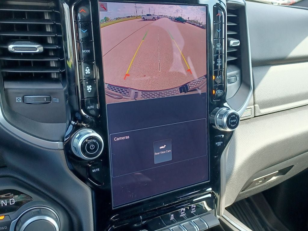 New 2026 RAM 1500 Big Horn AWD/4WD image 18