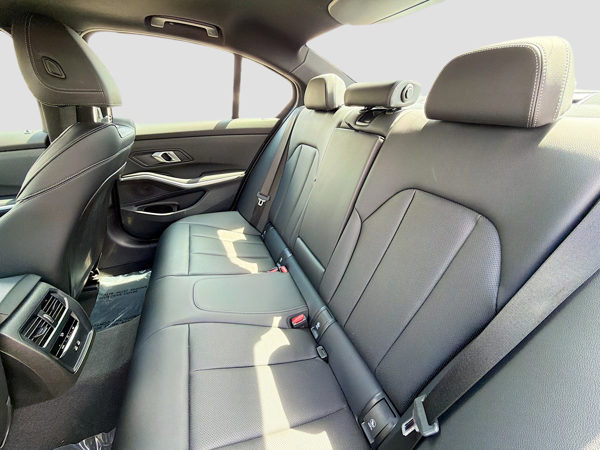 Used 2025 BMW 330i Sedan RWD image 21