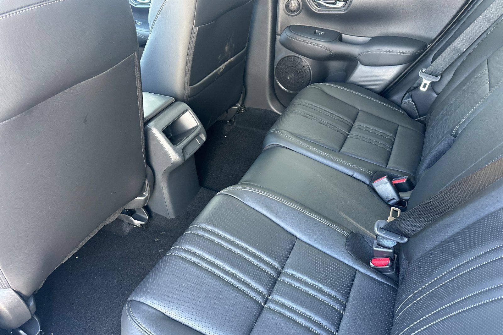 Certified 2026 Honda HR-V EX-L image 35