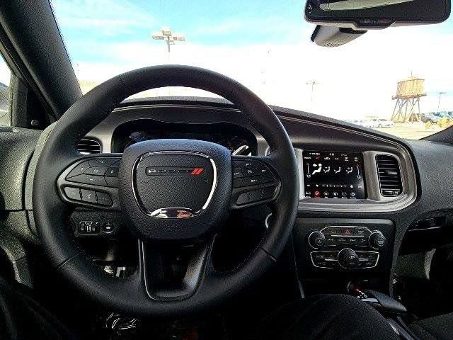 New 2023 Dodge Charger SXT w/ Blacktop Package AWD/4WD image 12