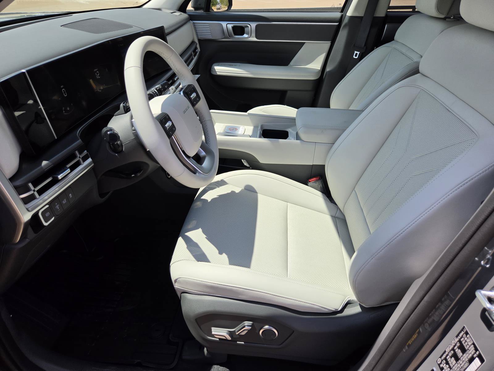 New 2027 Hyundai Santa Fe SEL FWD image 15