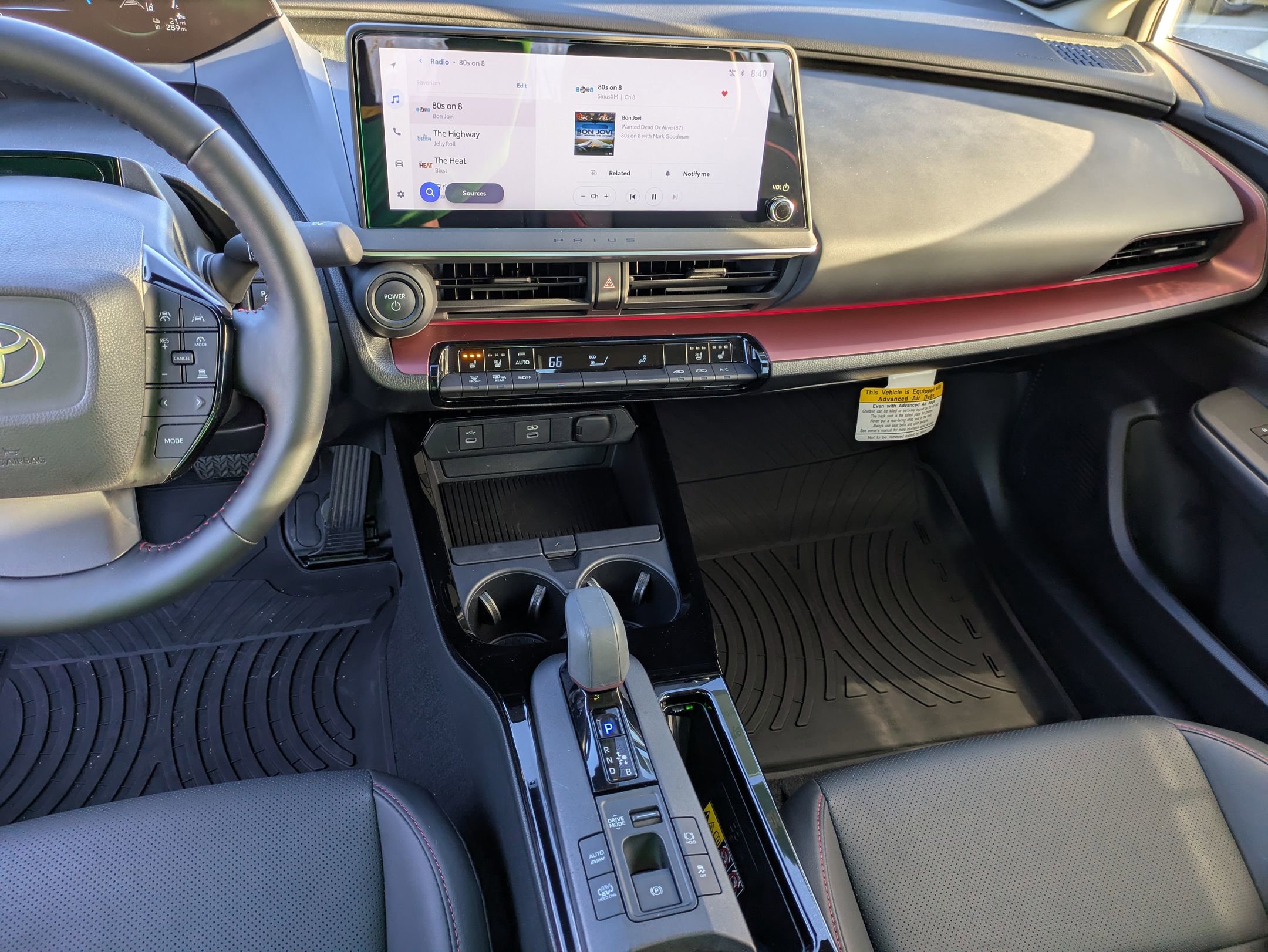 Used 2025 Toyota Prius Plug-In Hybrid image 22