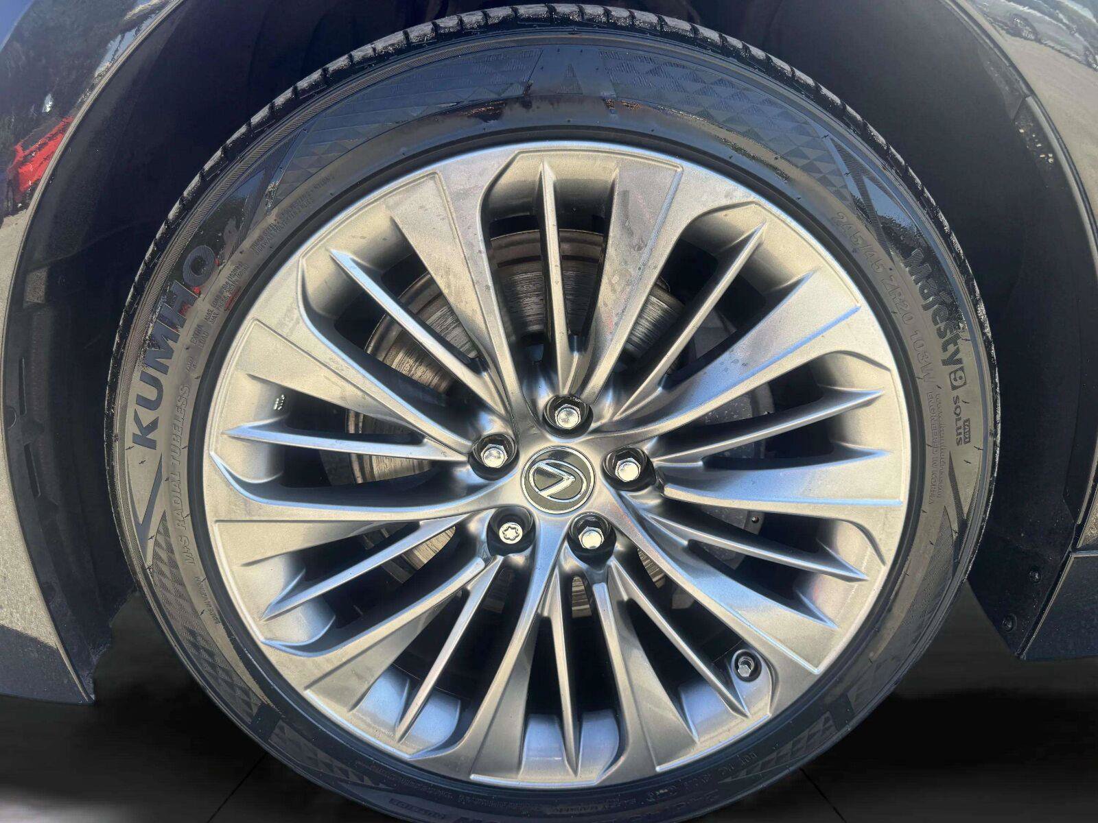 Used 2018 Lexus LS 500 AWD w/ Luxury Package image 51