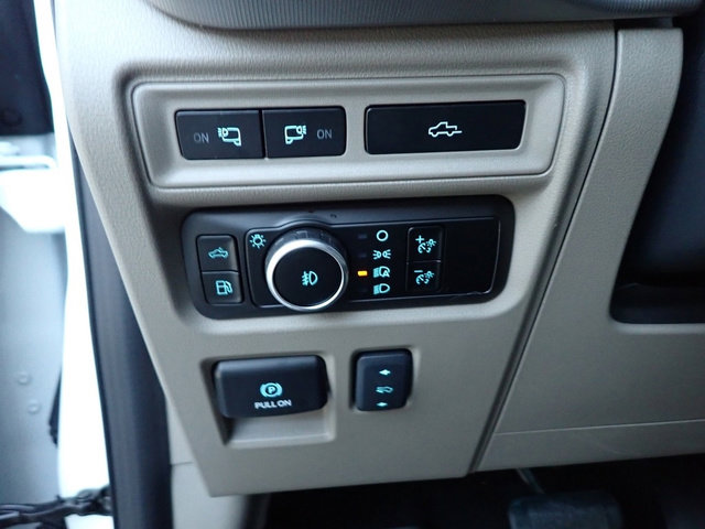 Used 2024 Ford F150 Platinum w/ Equipment Group 703A Plus image 26