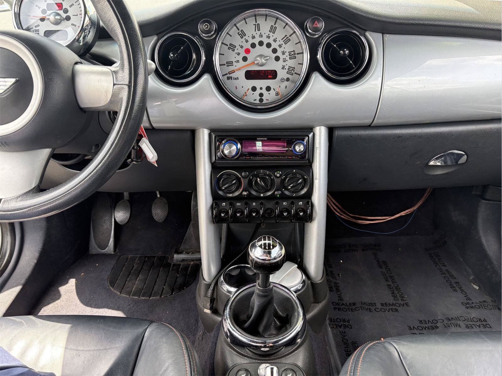 Used 2005 MINI Cooper Convertible FWD image 21