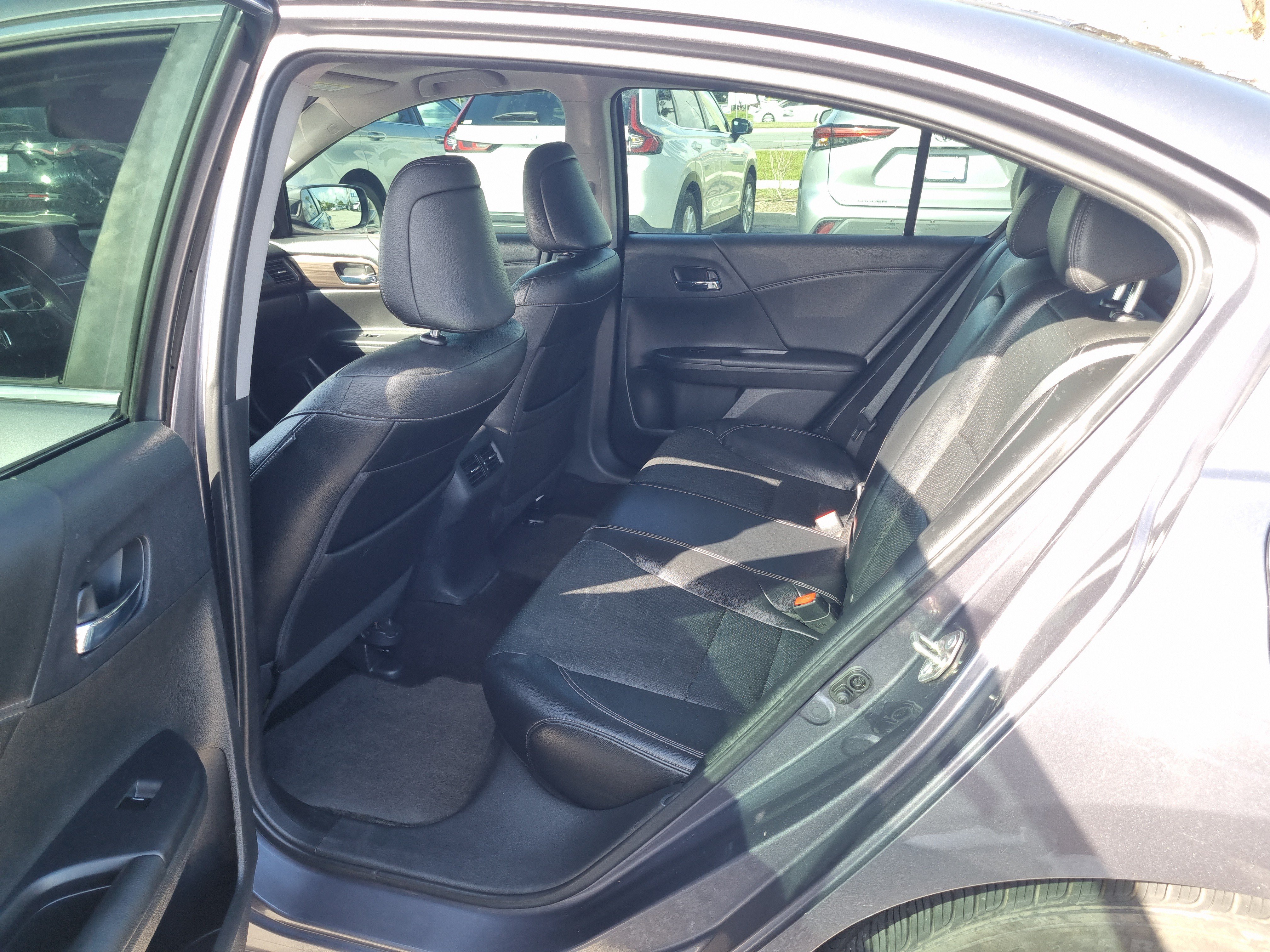 Used 2016 Honda Accord EX-L image 13