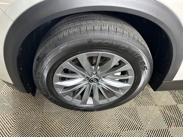 Used 2024 MAZDA CX-90 Plug-In Hybrid w/ Preferred image 10