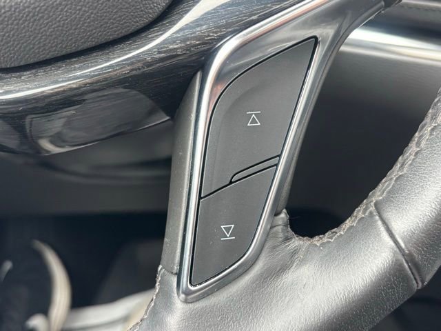 Used 2023 Cadillac XT5 Premium Luxury image 17