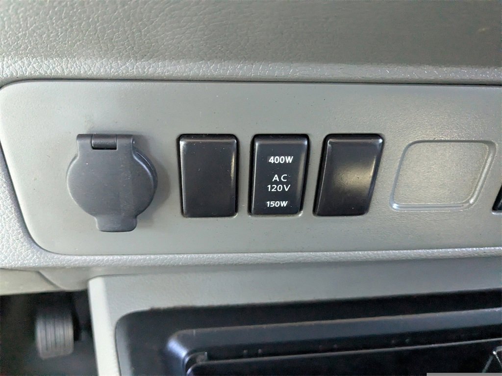 Used 2019 Nissan NV 2500 SV image 23