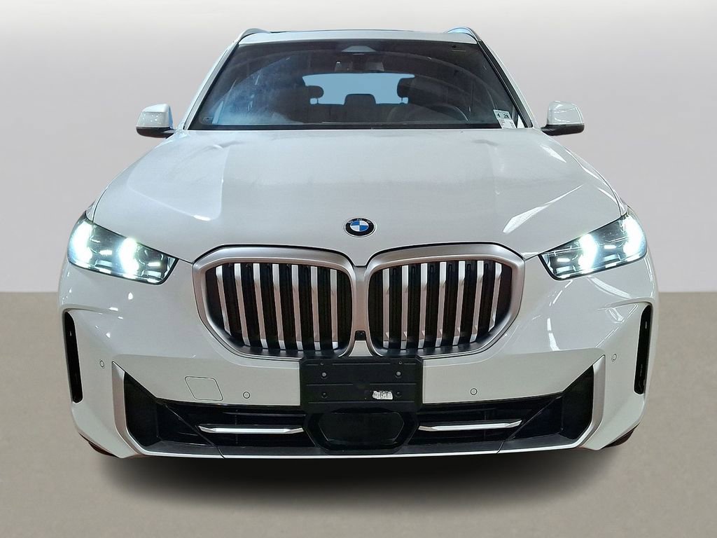 Certified 2024 BMW X5 xDrive40i AWD/4WD image 2