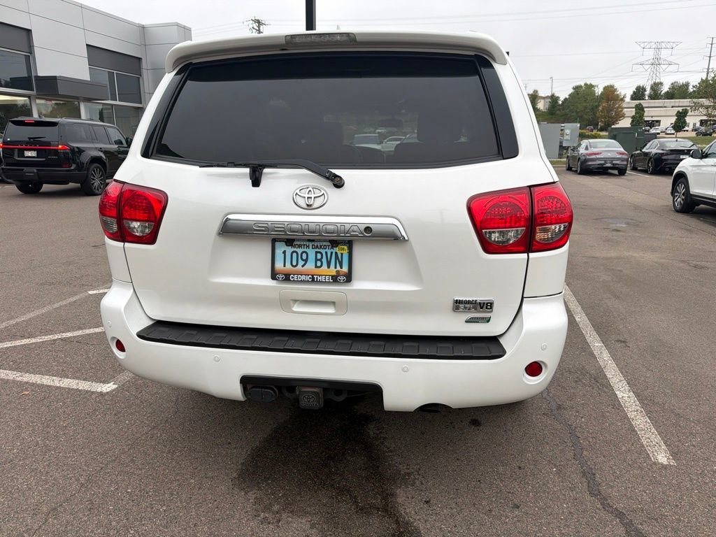 Used 2017 Toyota Sequoia Platinum AWD/4WD image 16
