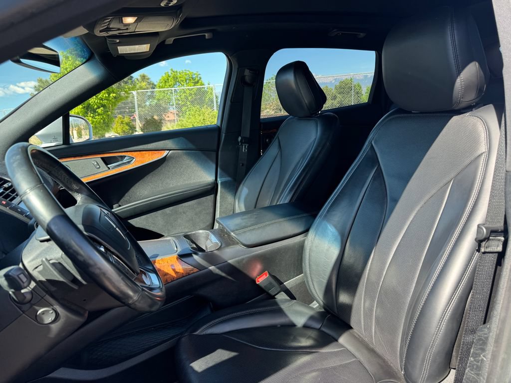 Used 2020 Lincoln Nautilus Reserve AWD/4WD image 7