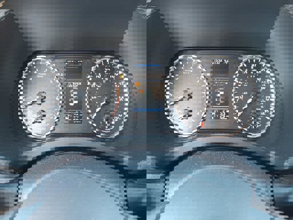 Used 2025 Nissan Sentra S image 16