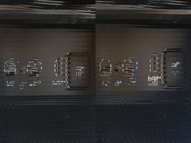 New 2026 Jeep Grand Cherokee Summit image 29