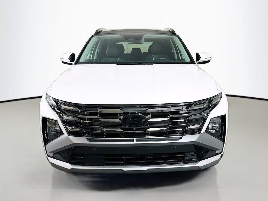 Certified 2025 Hyundai Tucson Limited AWD/4WD image 2