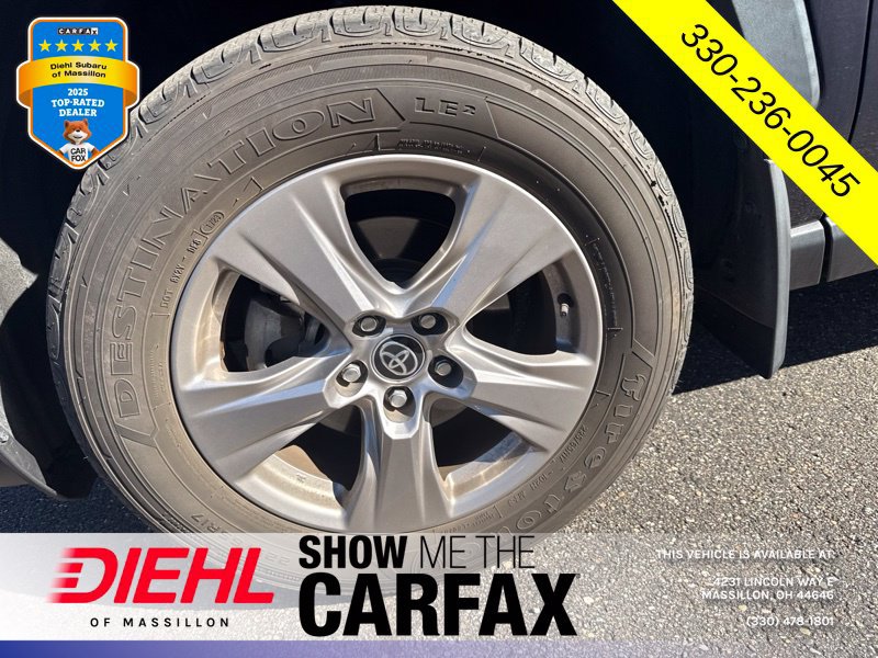Used 2023 Toyota RAV4 XLE w/ Convenience Package AWD/4WD image 9