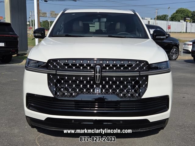 New 2026 Lincoln Navigator Black Label AWD/4WD image 8
