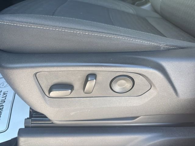 Used 2025 Chevrolet Silverado 1500 LT image 20