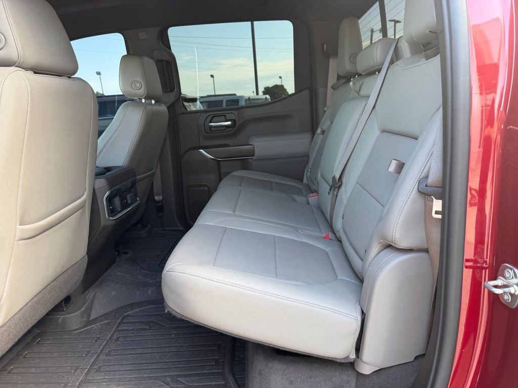 Used 2022 GMC Sierra 1500 SLT AWD/4WD image 27